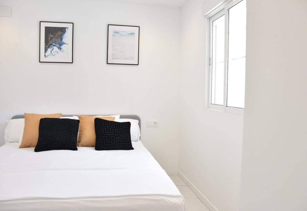 Myflats Deluxe Seafront Apartment Arenales del Sol Exterior foto