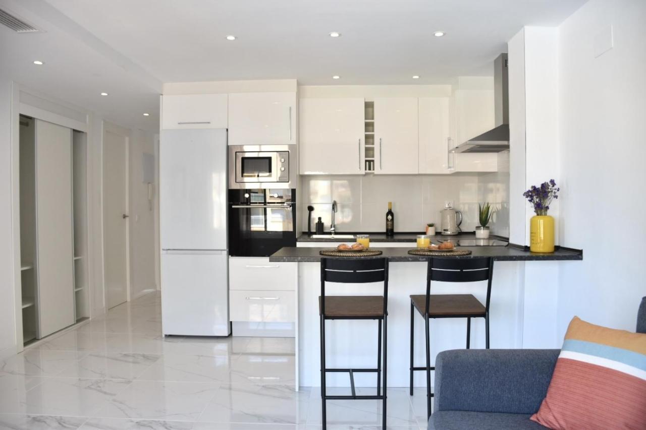 Myflats Deluxe Seafront Apartment Arenales del Sol Exterior foto